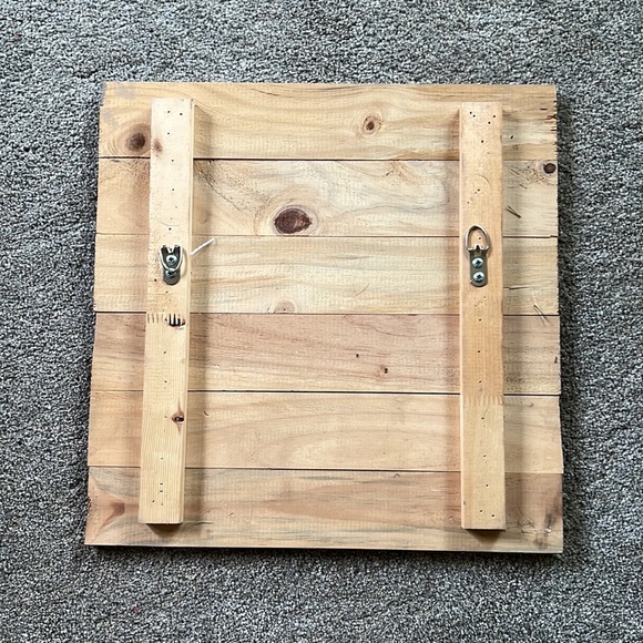 Wooden Mr & Mrs Sign - Picture 2 of 2